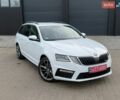Белый Шкода Октавия, объемом двигателя 2 л и пробегом 229 тыс. км за 16950 $, фото 1 на Automoto.ua