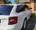 Білий Шкода Октавія, об'ємом двигуна 1.6 л та пробігом 304 тис. км за 11500 $, фото 3 на Automoto.ua