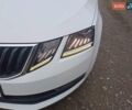 Білий Шкода Октавія, об'ємом двигуна 1.6 л та пробігом 247 тис. км за 10900 $, фото 29 на Automoto.ua