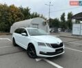Білий Шкода Октавія, об'ємом двигуна 1.6 л та пробігом 246 тис. км за 15300 $, фото 1 на Automoto.ua