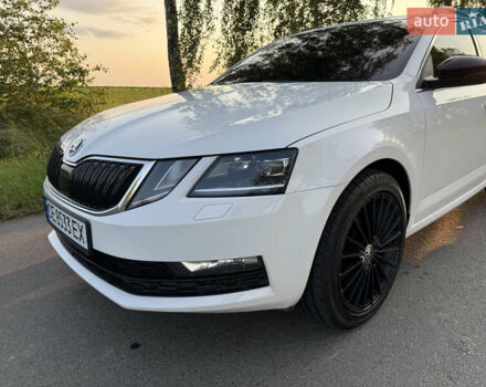 Белый Шкода Октавия, объемом двигателя 1.97 л и пробегом 308 тыс. км за 15600 $, фото 19 на Automoto.ua