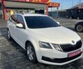 Белый Шкода Октавия, объемом двигателя 2 л и пробегом 247 тыс. км за 13500 $, фото 4 на Automoto.ua