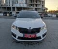 Белый Шкода Октавия, объемом двигателя 2 л и пробегом 182 тыс. км за 17800 $, фото 1 на Automoto.ua