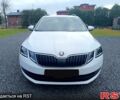 Белый Шкода Октавия, объемом двигателя 2 л и пробегом 179 тыс. км за 10200 $, фото 1 на Automoto.ua
