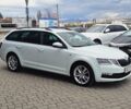 Белый Шкода Октавия, объемом двигателя 2 л и пробегом 240 тыс. км за 14000 $, фото 2 на Automoto.ua