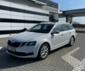 Белый Шкода Октавия, объемом двигателя 1.6 л и пробегом 177 тыс. км за 14350 $, фото 1 на Automoto.ua
