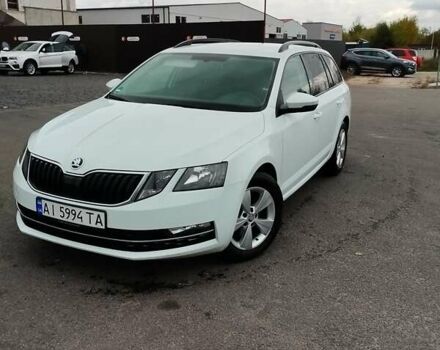 Белый Шкода Октавия, объемом двигателя 1.97 л и пробегом 275 тыс. км за 15200 $, фото 7 на Automoto.ua