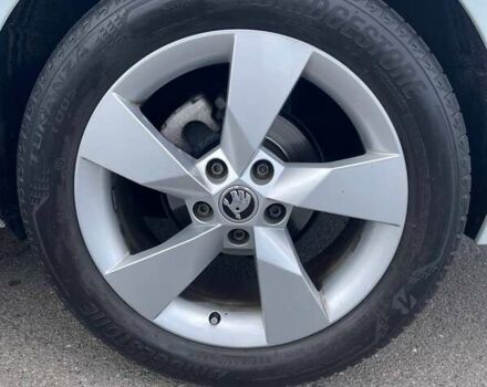 Белый Шкода Октавия, объемом двигателя 2 л и пробегом 220 тыс. км за 16200 $, фото 40 на Automoto.ua