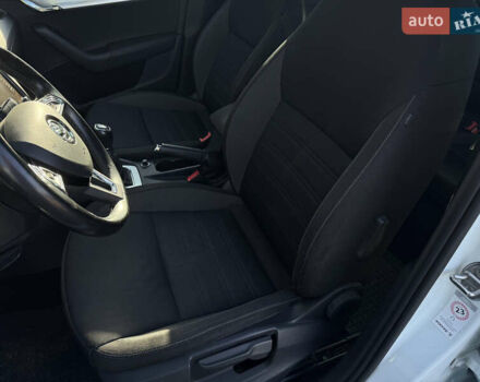 Білий Шкода Октавія, об'ємом двигуна 1.97 л та пробігом 250 тис. км за 13300 $, фото 26 на Automoto.ua