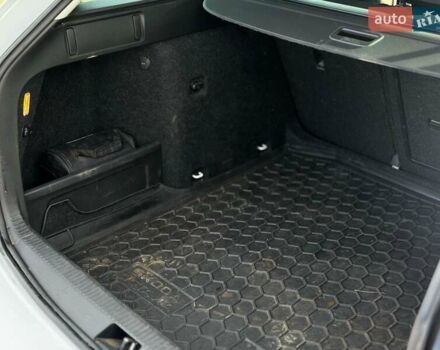 Білий Шкода Октавія, об'ємом двигуна 1.6 л та пробігом 236 тис. км за 12100 $, фото 21 на Automoto.ua