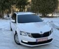 Белый Шкода Октавия, объемом двигателя 1.6 л и пробегом 290 тыс. км за 10799 $, фото 1 на Automoto.ua