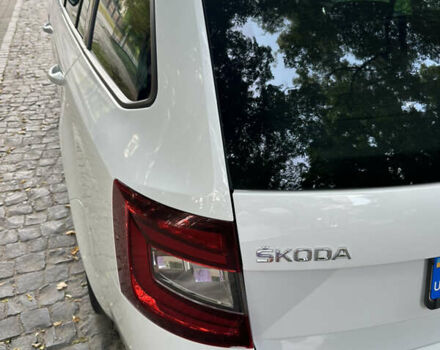 Белый Шкода Октавия, объемом двигателя 1.6 л и пробегом 197 тыс. км за 14499 $, фото 12 на Automoto.ua