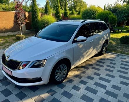 Белый Шкода Октавия, объемом двигателя 1.6 л и пробегом 208 тыс. км за 11699 $, фото 12 на Automoto.ua