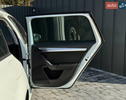 Білий Шкода Октавія, об'ємом двигуна 1.97 л та пробігом 250 тис. км за 13300 $, фото 23 на Automoto.ua