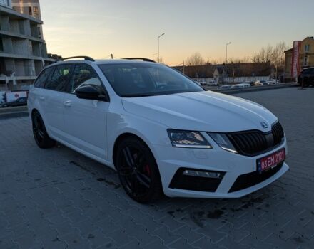 Белый Шкода Октавия, объемом двигателя 2 л и пробегом 182 тыс. км за 17800 $, фото 2 на Automoto.ua