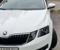 Белый Шкода Октавия, объемом двигателя 1.8 л и пробегом 265 тыс. км за 12000 $, фото 7 на Automoto.ua