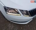 Білий Шкода Октавія, об'ємом двигуна 1.6 л та пробігом 247 тис. км за 10900 $, фото 23 на Automoto.ua