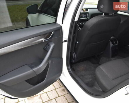 Белый Шкода Октавия, объемом двигателя 1.97 л и пробегом 246 тыс. км за 18300 $, фото 14 на Automoto.ua