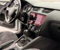 Белый Шкода Октавия, объемом двигателя 2 л и пробегом 245 тыс. км за 17390 $, фото 32 на Automoto.ua
