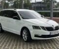 Белый Шкода Октавия, объемом двигателя 2 л и пробегом 250 тыс. км за 15496 $, фото 1 на Automoto.ua