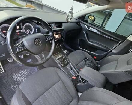 Белый Шкода Октавия, объемом двигателя 1.6 л и пробегом 245 тыс. км за 12499 $, фото 41 на Automoto.ua