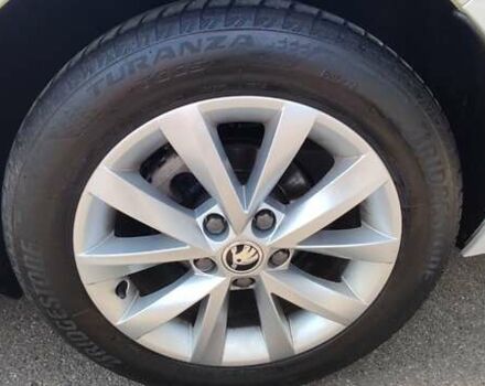 Белый Шкода Октавия, объемом двигателя 1.6 л и пробегом 186 тыс. км за 14900 $, фото 7 на Automoto.ua