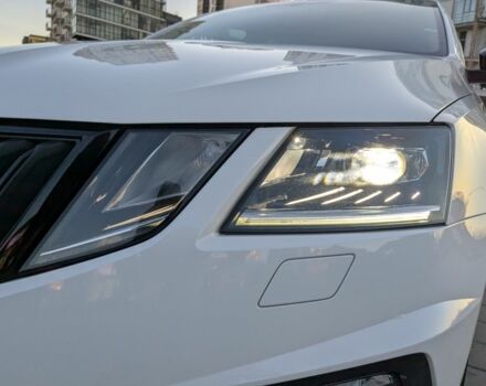 Белый Шкода Октавия, объемом двигателя 2 л и пробегом 182 тыс. км за 17800 $, фото 20 на Automoto.ua