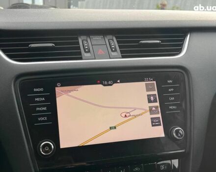 Белый Шкода Октавия, объемом двигателя 1.6 л и пробегом 260 тыс. км за 12490 $, фото 16 на Automoto.ua