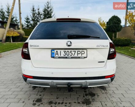 Белый Шкода Октавия, объемом двигателя 1.97 л и пробегом 245 тыс. км за 17500 $, фото 6 на Automoto.ua
