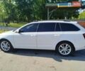 Білий Шкода Октавія, об'ємом двигуна 1.6 л та пробігом 304 тис. км за 11500 $, фото 12 на Automoto.ua