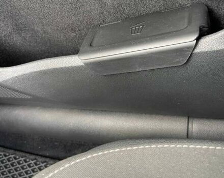 Белый Шкода Октавия, объемом двигателя 2 л и пробегом 220 тыс. км за 16200 $, фото 33 на Automoto.ua