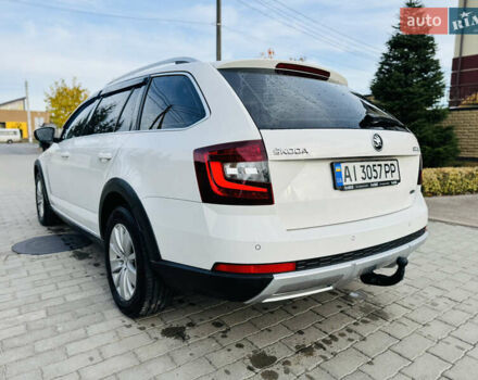 Белый Шкода Октавия, объемом двигателя 1.97 л и пробегом 245 тыс. км за 17500 $, фото 7 на Automoto.ua