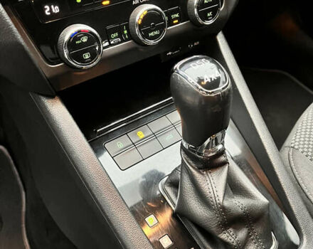 Білий Шкода Октавія, об'ємом двигуна 1.97 л та пробігом 241 тис. км за 15950 $, фото 21 на Automoto.ua