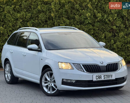 Шкода Октавія 2017 у Стрые на Automoto.ua Білий Шкода Октавія, об'ємом двигуна 1.6 л та пробігом 218 тис. км за 12700 $, фото 1 на Automoto.ua