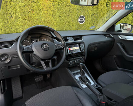 Белый Шкода Октавия, объемом двигателя 2 л и пробегом 183 тыс. км за 14300 $, фото 51 на Automoto.ua