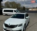 Белый Шкода Октавия, объемом двигателя 1.6 л и пробегом 314 тыс. км за 11500 $, фото 1 на Automoto.ua