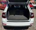 Білий Шкода Октавія, об'ємом двигуна 2 л та пробігом 183 тис. км за 17700 $, фото 9 на Automoto.ua