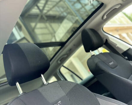 Белый Шкода Октавия, объемом двигателя 1.97 л и пробегом 162 тыс. км за 22500 $, фото 8 на Automoto.ua