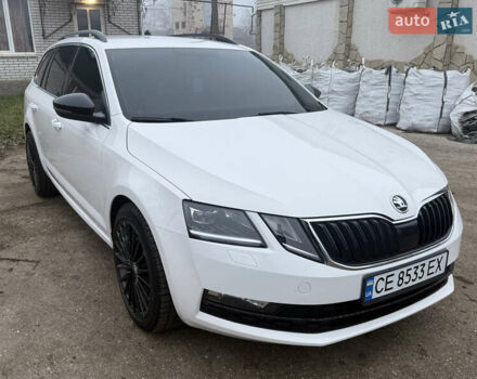 Белый Шкода Октавия, объемом двигателя 2 л и пробегом 320 тыс. км за 14500 $, фото 3 на Automoto.ua