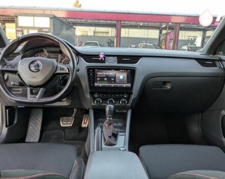 Белый Шкода Октавия, объемом двигателя 2 л и пробегом 182 тыс. км за 17800 $, фото 12 на Automoto.ua