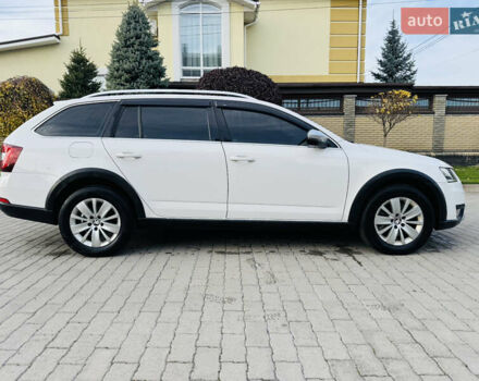 Белый Шкода Октавия, объемом двигателя 1.97 л и пробегом 245 тыс. км за 17500 $, фото 4 на Automoto.ua