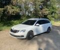 Білий Шкода Октавія, об'ємом двигуна 1.6 л та пробігом 280 тис. км за 13900 $, фото 3 на Automoto.ua