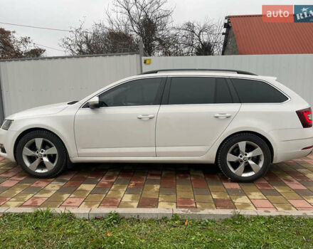 Белый Шкода Октавия, объемом двигателя 1.6 л и пробегом 200 тыс. км за 13700 $, фото 24 на Automoto.ua