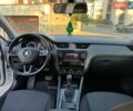 Белый Шкода Октавия, объемом двигателя 2 л и пробегом 269 тыс. км за 12999 $, фото 18 на Automoto.ua
