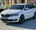 Белый Шкода Октавия, объемом двигателя 1.6 л и пробегом 198 тыс. км за 13500 $, фото 5 на Automoto.ua