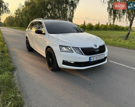 Белый Шкода Октавия, объемом двигателя 1.97 л и пробегом 308 тыс. км за 15600 $, фото 3 на Automoto.ua