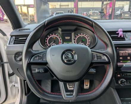 Белый Шкода Октавия, объемом двигателя 2 л и пробегом 182 тыс. км за 17800 $, фото 11 на Automoto.ua