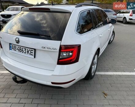 Белый Шкода Октавия, объемом двигателя 1.97 л и пробегом 222 тыс. км за 14900 $, фото 6 на Automoto.ua