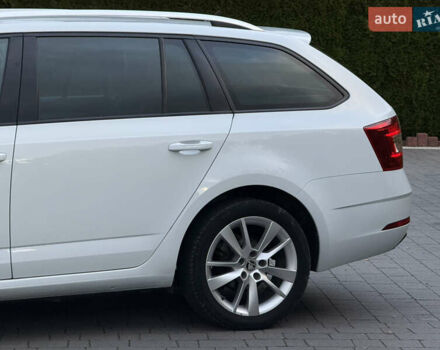 Шкода Октавія 2017 у Стрые на Automoto.ua Білий Шкода Октавія, об'ємом двигуна 1.6 л та пробігом 218 тис. км за 12700 $, фото 12 на Automoto.ua