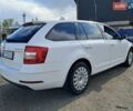 Білий Шкода Октавія, об'ємом двигуна 1.8 л та пробігом 268 тис. км за 11000 $, фото 3 на Automoto.ua